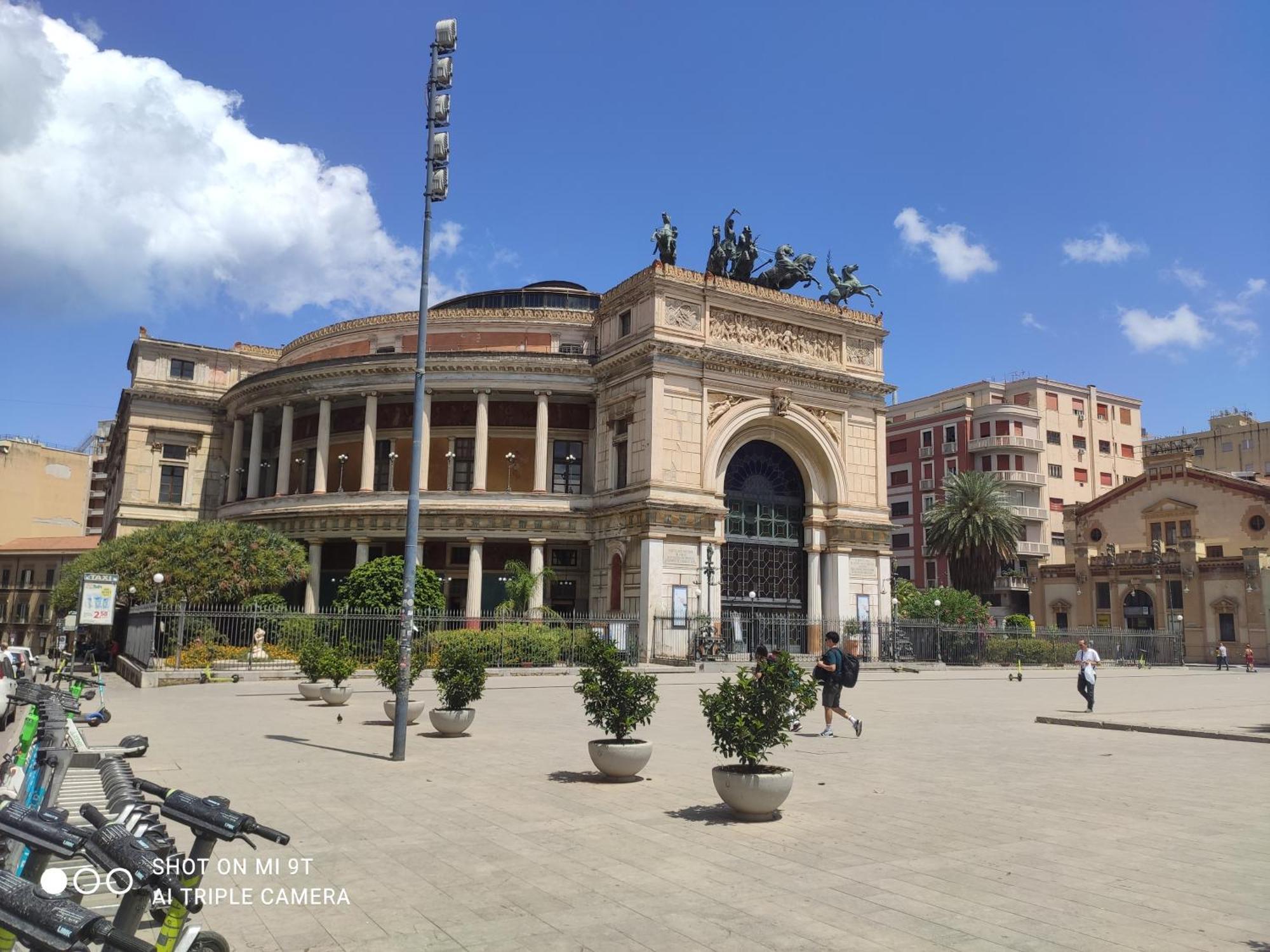 Casa Varco Santa Lucia Palermo Exterior photo